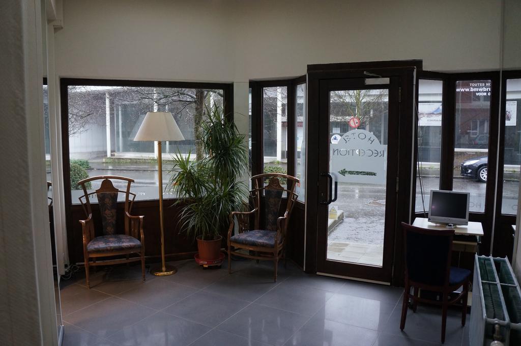 Hotel Evergreen Woluwe-Saint-Lambert ภายนอก รูปภาพ
