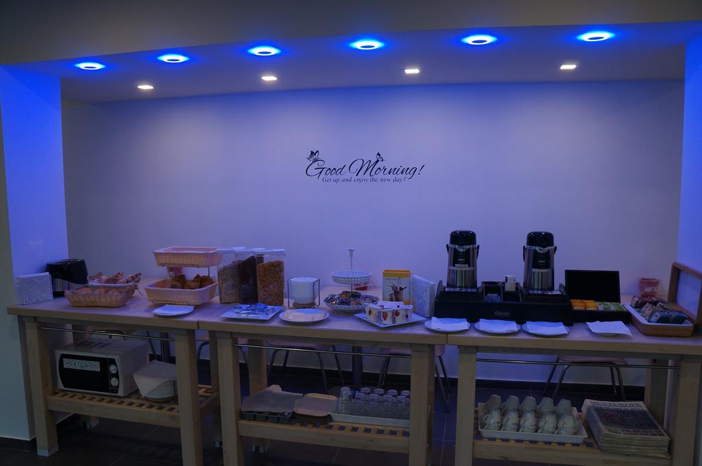 Hotel Evergreen Woluwe-Saint-Lambert ภายนอก รูปภาพ